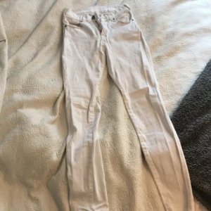 Vita jeans - Vita jeans, medelhöga i midjan 