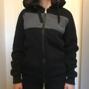 Brave soul london - En jättesjuk och bekväm tröja 100% bomull märke Brave Soul London, storlek S🌸 Köparen står för frakten🌸