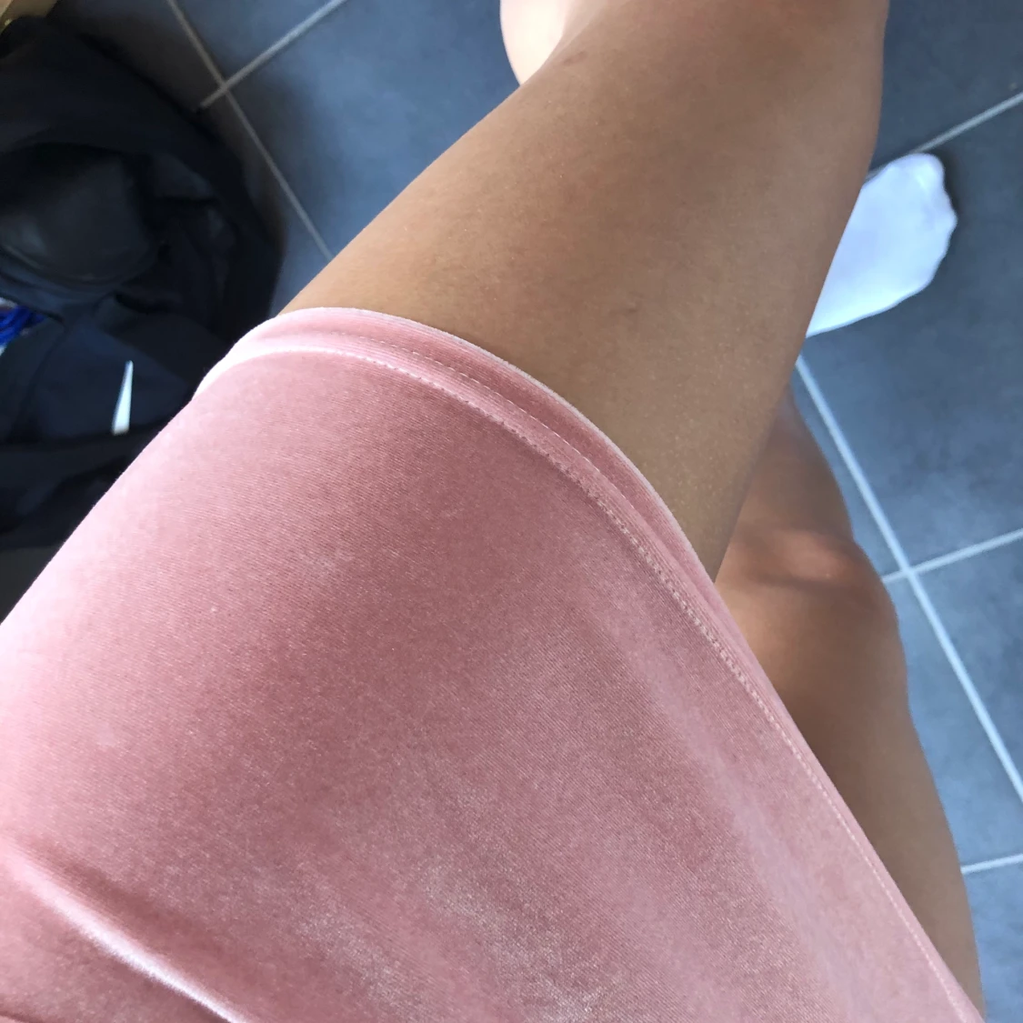 Rosa sammetklänning - 90