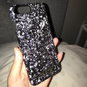 Ideal of Sweden skal  - Ideal of Sweden skal till iPhone 8+. 80kr + 11kr frakt✨