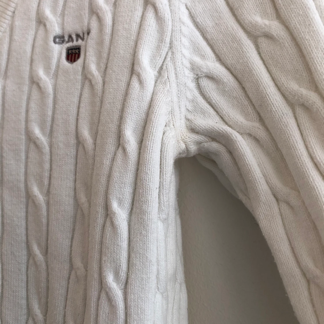 Kabelstickad GANT-tröja - 91