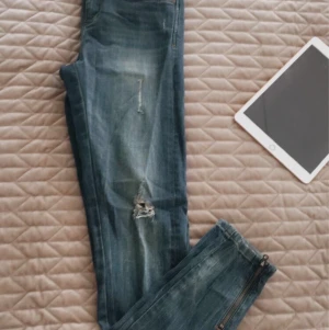 Jeans från Zara - Jeans från zara  som endast användas 1 gång. 