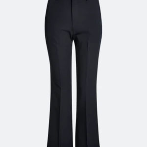 Kostymbyxor svarta - Jättefint skick och endast provade! Frakt tillkommer, buda från 100kr 