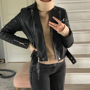 Skinnjacka NAKD - BUD ifrån 150kr buda i kommenterna !❤️