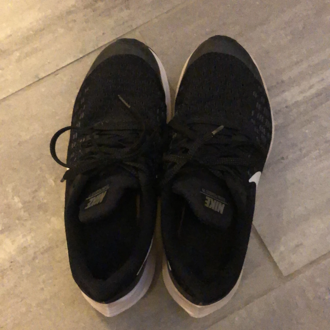 NIKE ZOOM PEGASUS 35 - 91