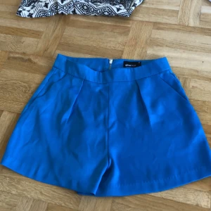 Shorts - Frakt tillkommer 