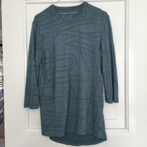 Träningströja Under Armour herr - Träningströja från Under Armour för man. Storlek M. Bra skick!