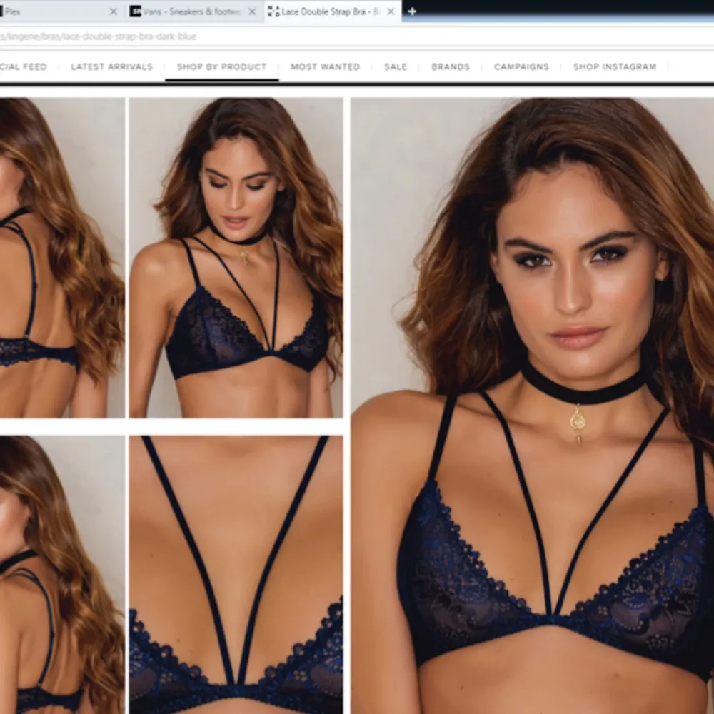 Lace double strap bra från NA-KD säljes. Använd en gång men tyvärr för stor för mig. Färgen är mörkblå och jättefin. . Toppar.