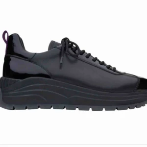  - Hej! Säljer mina Eytys X HM Strl 38. Ganska stora i stoleken och var därför för stora för mig, är endast provade inomhus, se sulan.  Nypris 1000kr. Kan mötas upp i Lund annars  tillkommer frakt :)