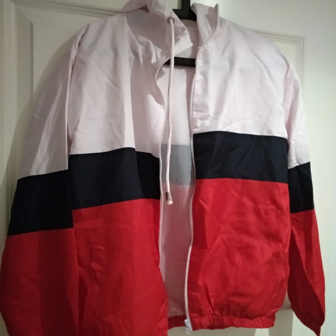 Oversized Windbreaker - 90