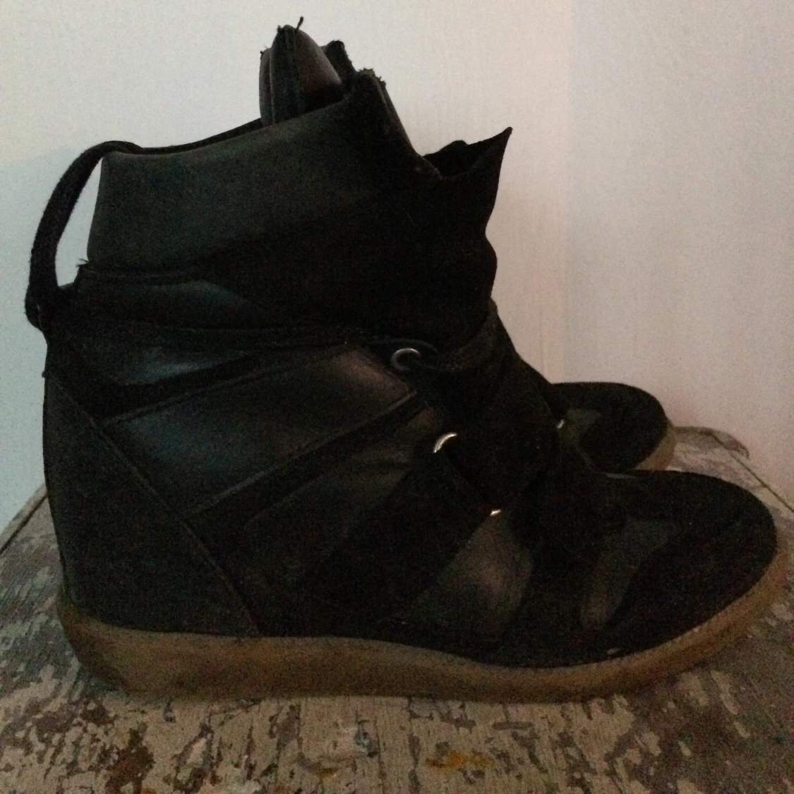 đŁISABEL MARANTđŁ