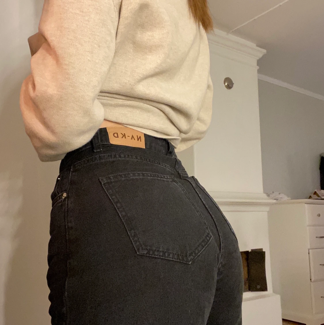 Utsvängda byxor från nakd - 90