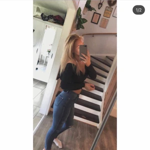 Jeans Storlek 36  - Rensar garderoben, Ny inköpta för nån månad sen, endast använd 1-2 ggr, Bra kvalité o skick! 