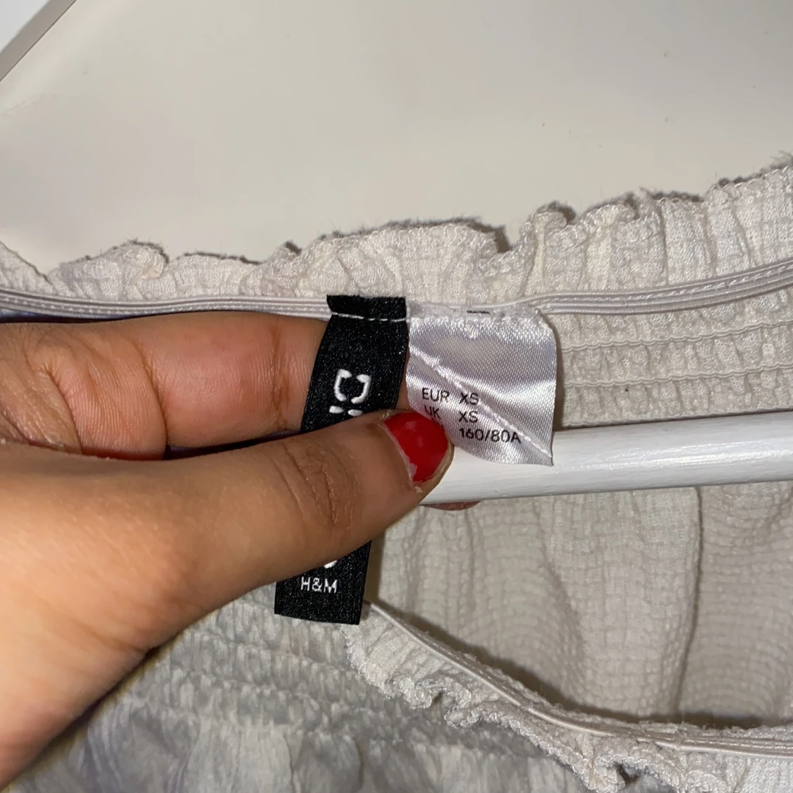 Offshoulder tröja  - 91