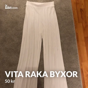 Raka byxor - Supersköna byxor som tyvärr är för långa för mig! 💕💕