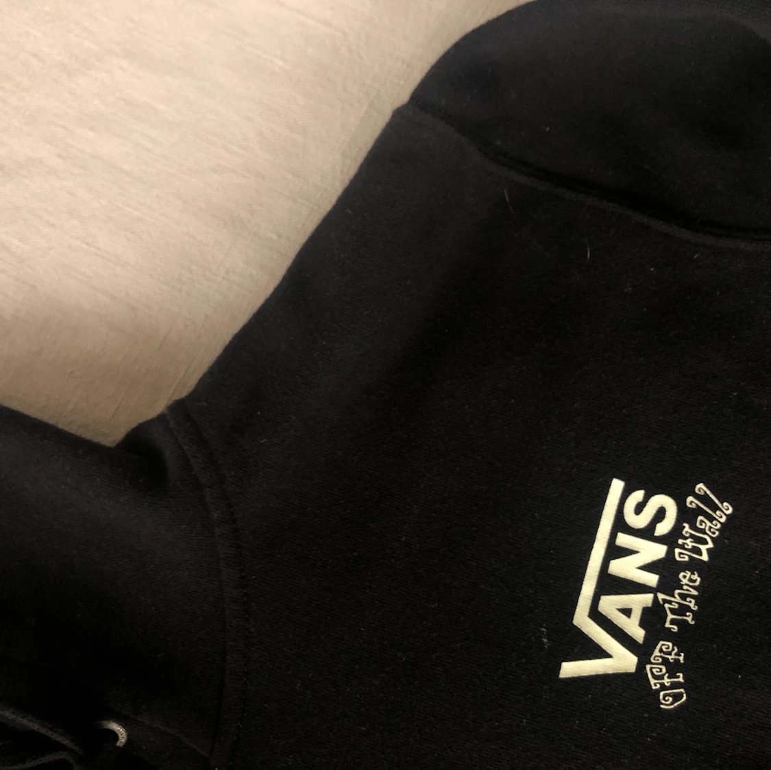 Vans hoodie glow in the dark  - 90