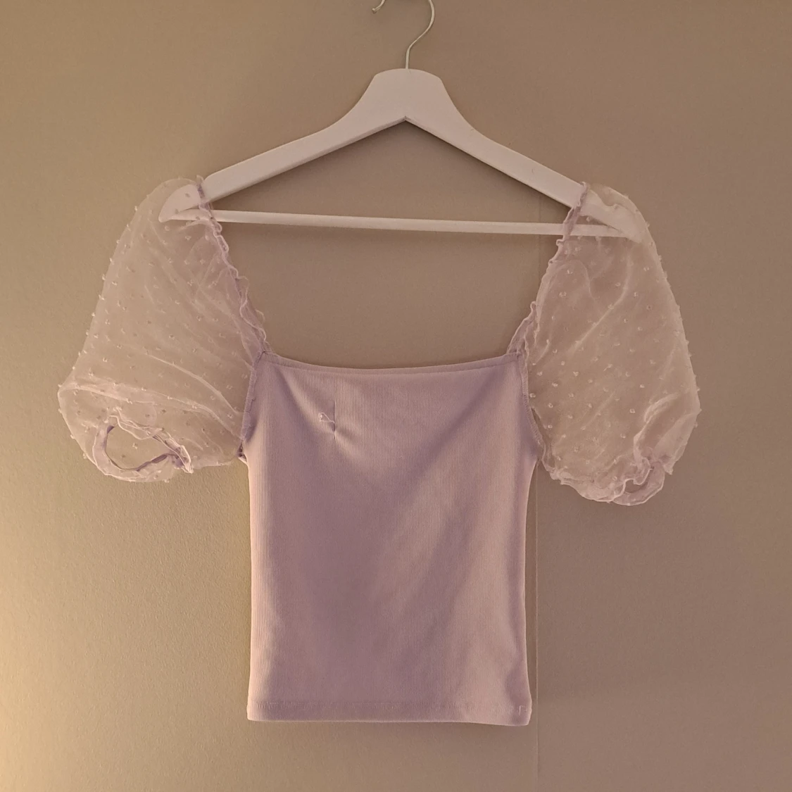 Ljus lila topp