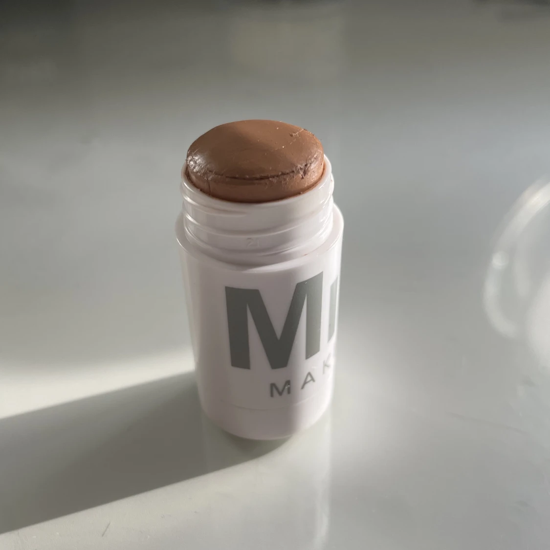 Milk bronzer stick  - 90