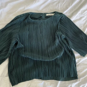 Grön blus  - Grön blus från carin wester, xs