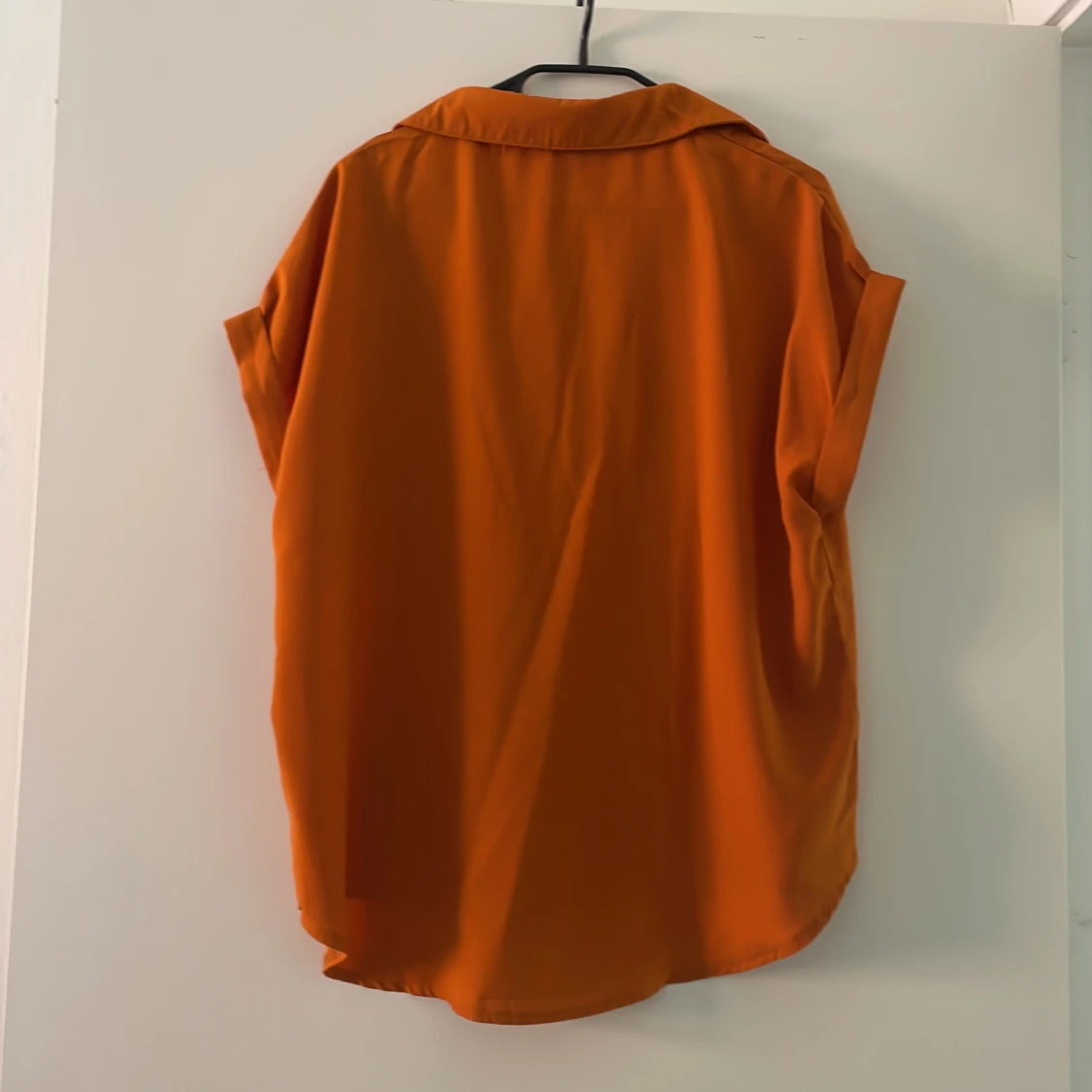Orange blus - 90