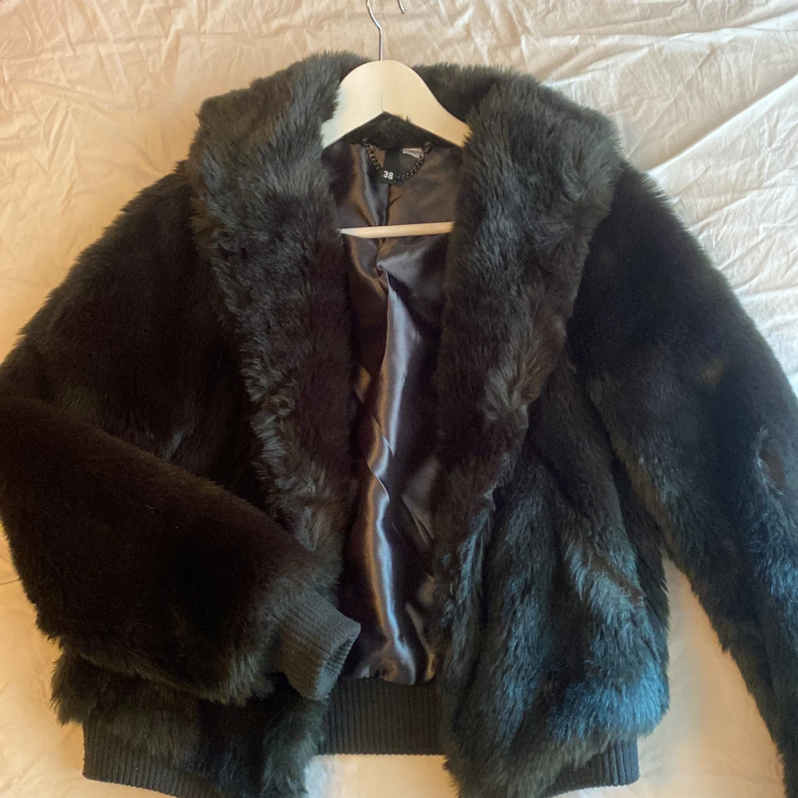 Grön ”pälsjacka”