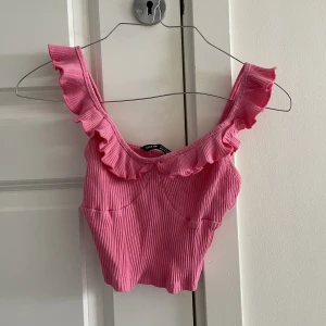 Neon rosa topp - Jätte söt topp. Storlek xs