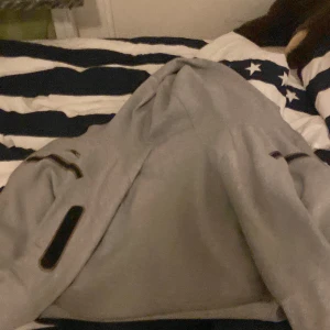 Nike tech - Nike tech m 137/147den är bra skcik