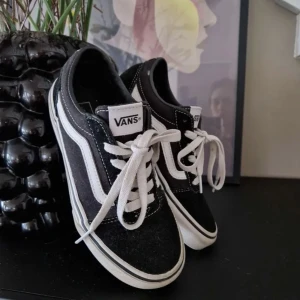Vans stl.34  - Vansskor i bra skick. Stl. 34 