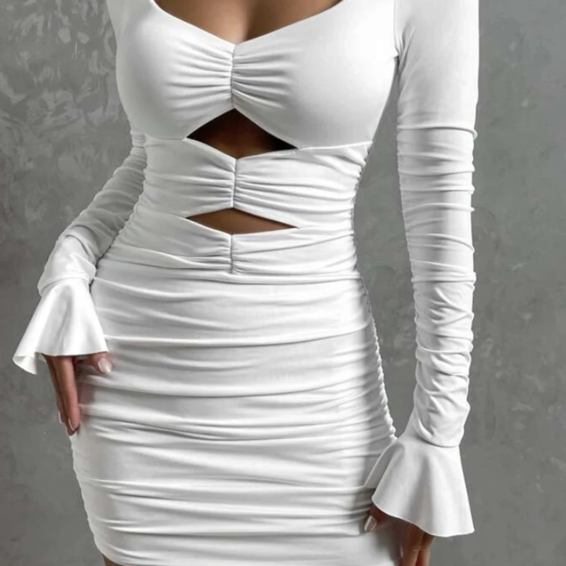 Snygg vit klännging