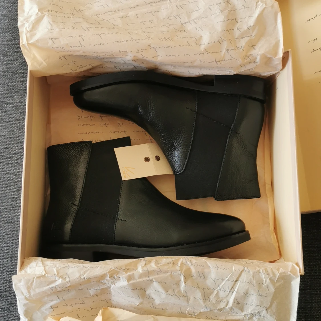 Nya Stövletter/ ankel boots fr K.Cobler storlek 36
