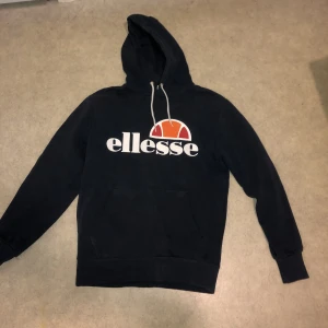 Ellesse hoodie - Fin hoodie från Ellesse