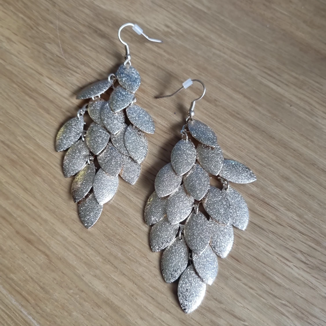 Guldiga örhängen  - 90