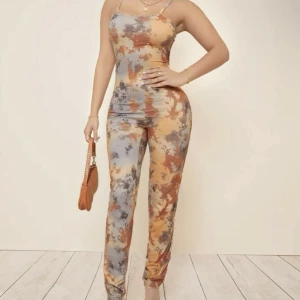 Jumpsuit  - Jumpsuit 