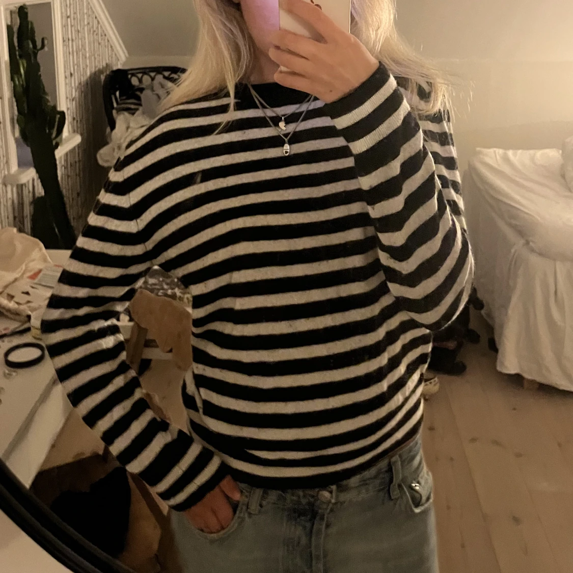 Stickad randig tröja