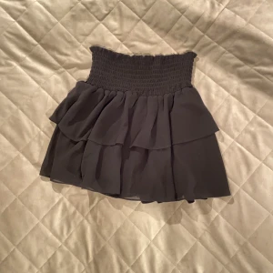 Chelsea kjol - Nypris är 499kr! Säljer en exakt likadan kjol i vitt