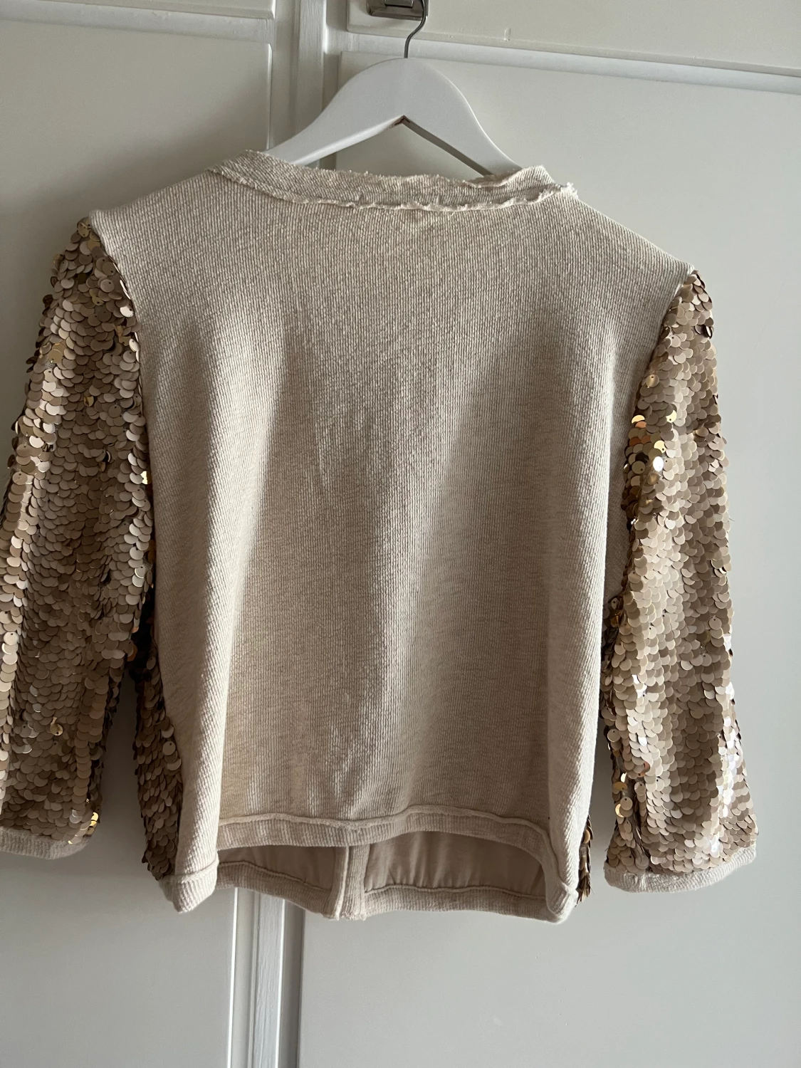 Palette tröja, i storlek medium - 90