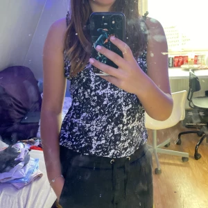 Fint linne!  - Fint linne från GinaTricot. Nyskick 💕