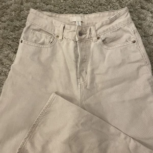 Beige jeans  - Beige jeans med Wide leg, midwaist