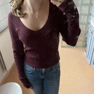 Urringad långärmad tröja - Jätte mysig topp från Cubus, andvänd två gånger. Inga defekter❤️