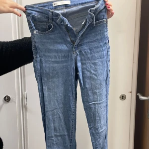 Jeans blå - I använd skick 