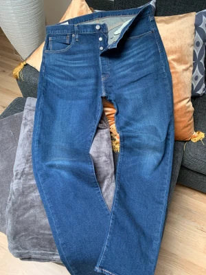 Lewis 501 - Lewis 501  36/32 Nya men utan lappar 