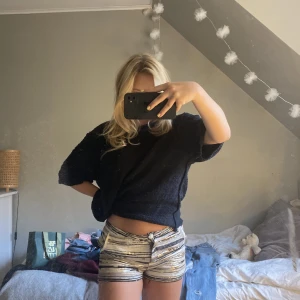 Shorts  - Festliga shorts vintage från Italien 