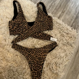 Bikini - Bikini från Nelly helt ny