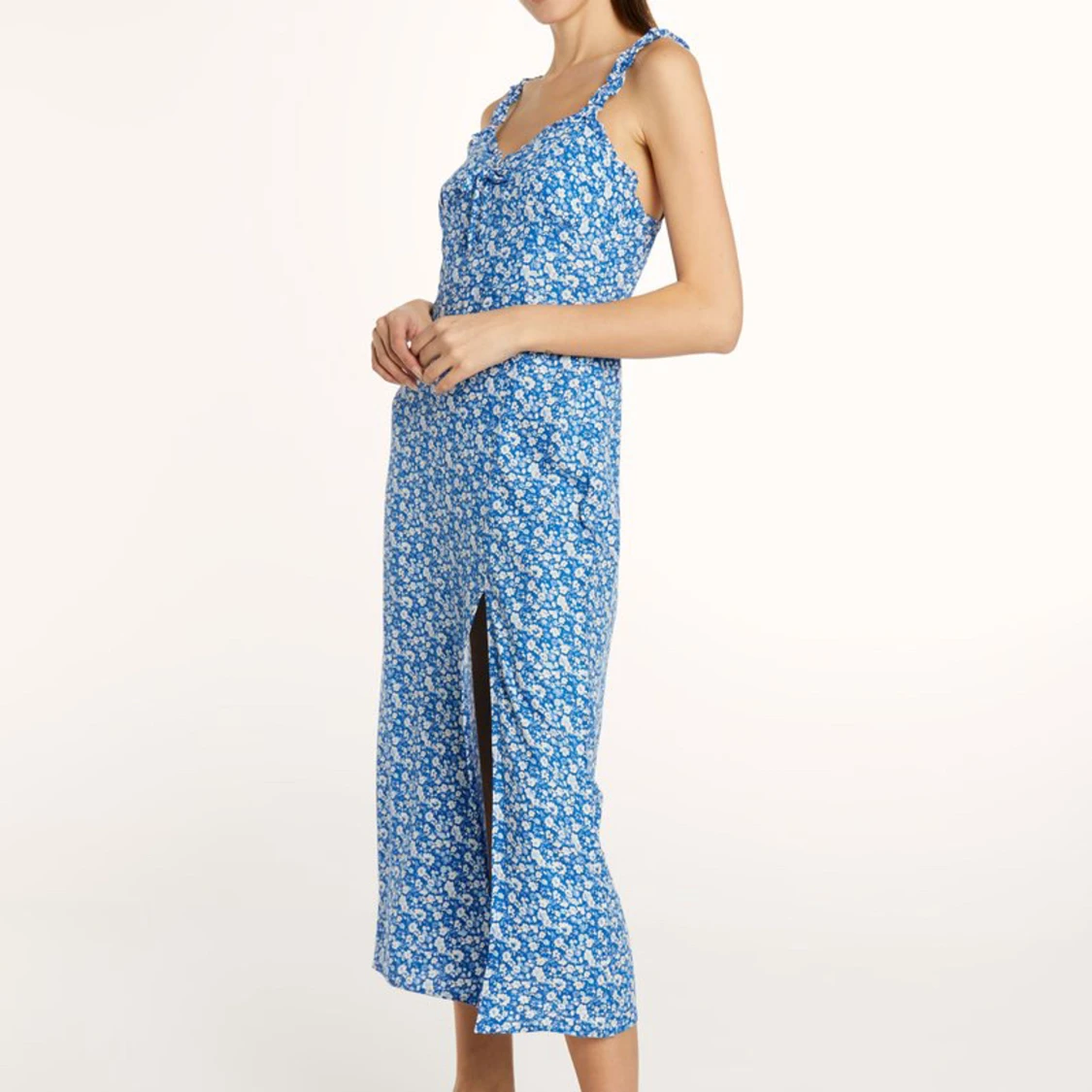 Blå blommig klänning 