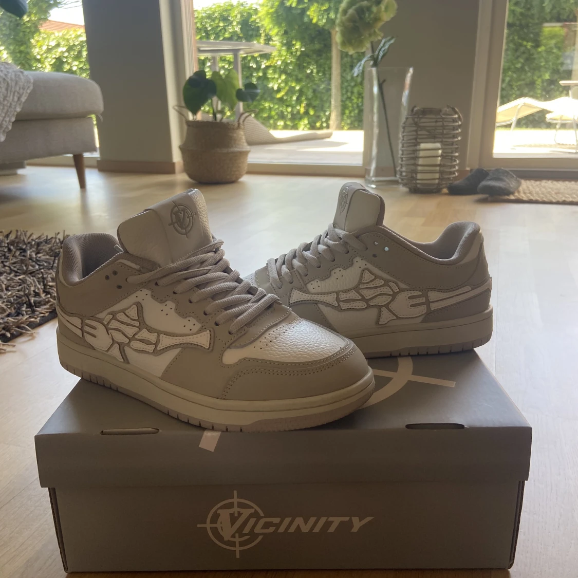 Vicinity Akimbo Lows ”Stone Grey”