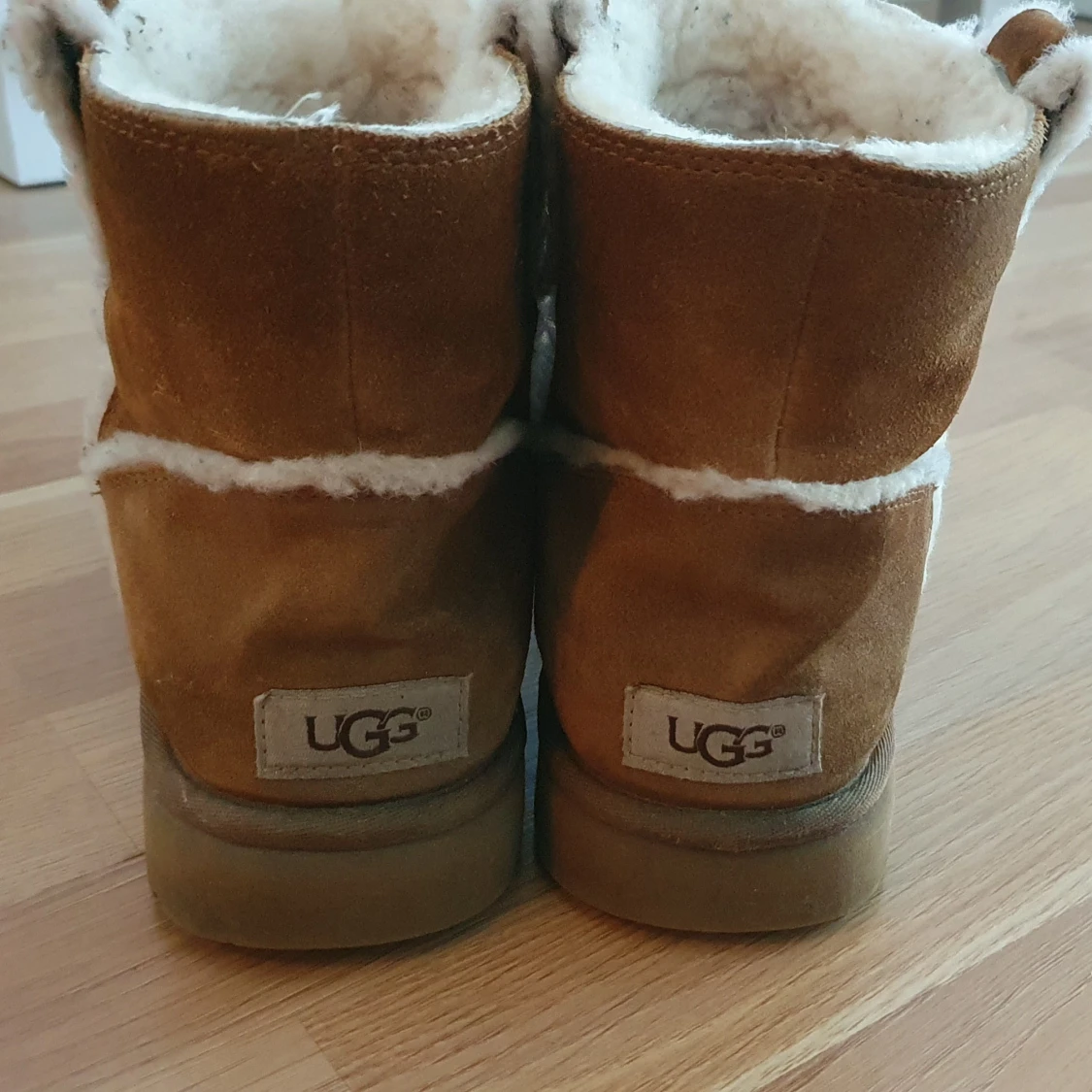 Ugg - 91