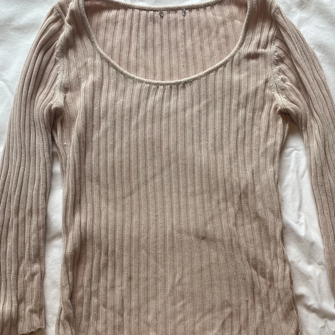 Long sleeve pink shirt