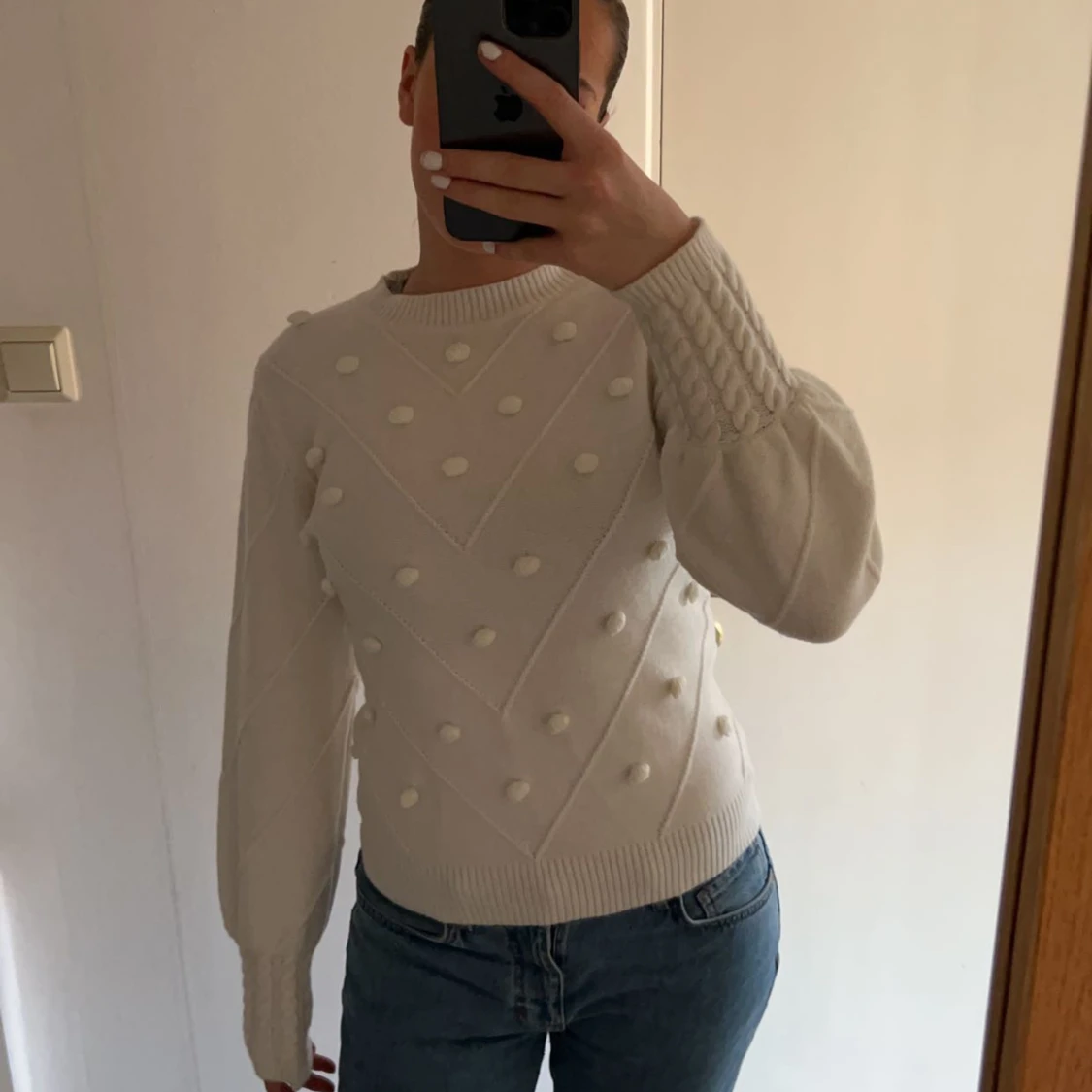 Vit stickad tröja  - 90