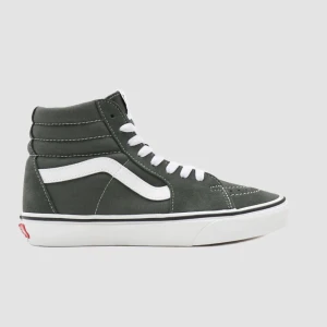 Gröna vans  - Säljer mina gröna vans i stolek 37, de är i bra skick, bara lite smutsiga💞