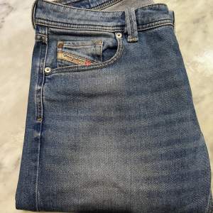 Jeans Diesel (size 32) 